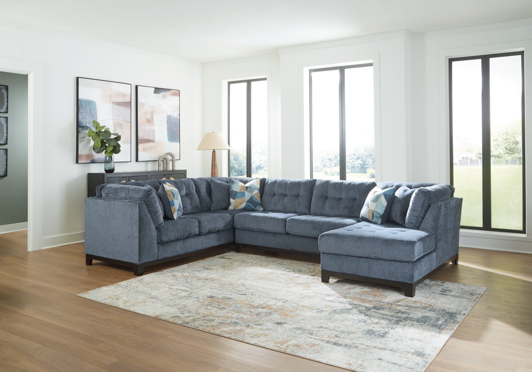 Maxon Place 3-Piece Sectional with Ottoman