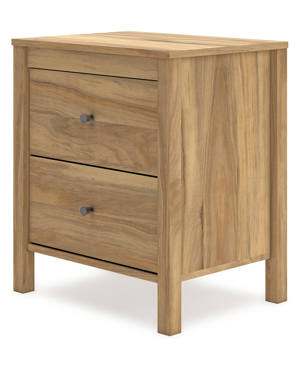 Bermacy Nightstand