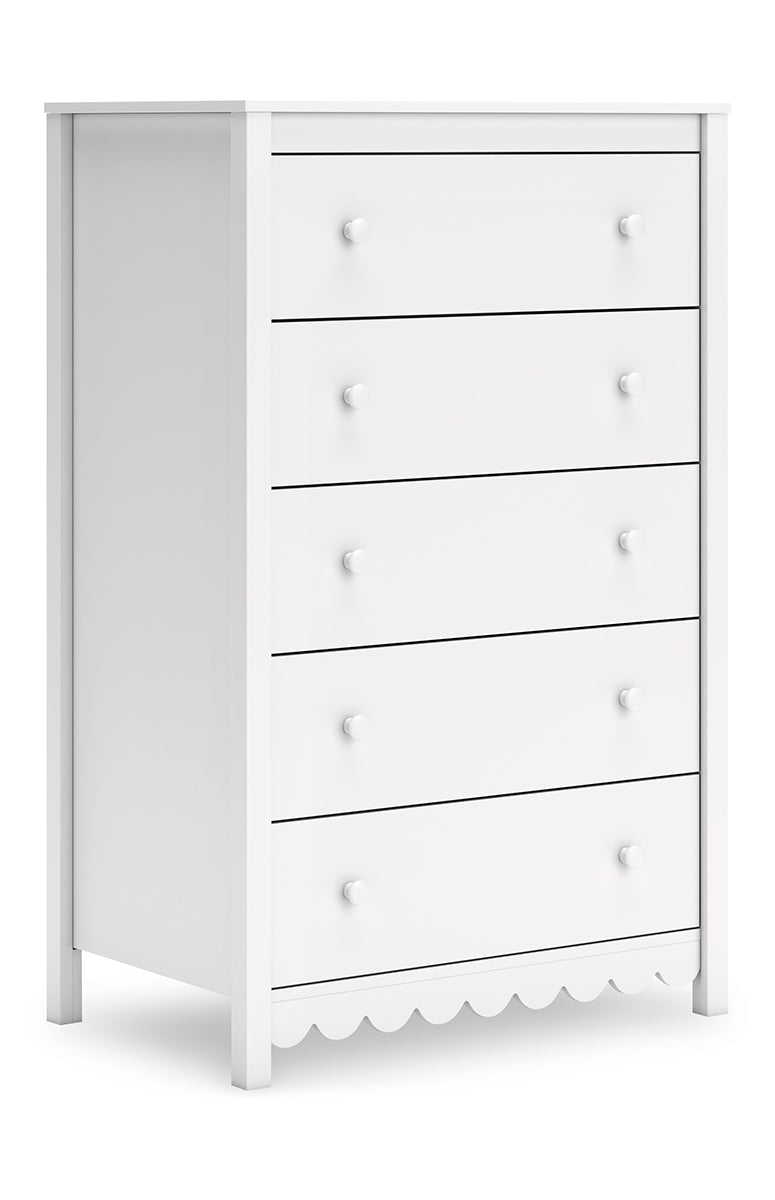 Hallityn Chest of Drawers