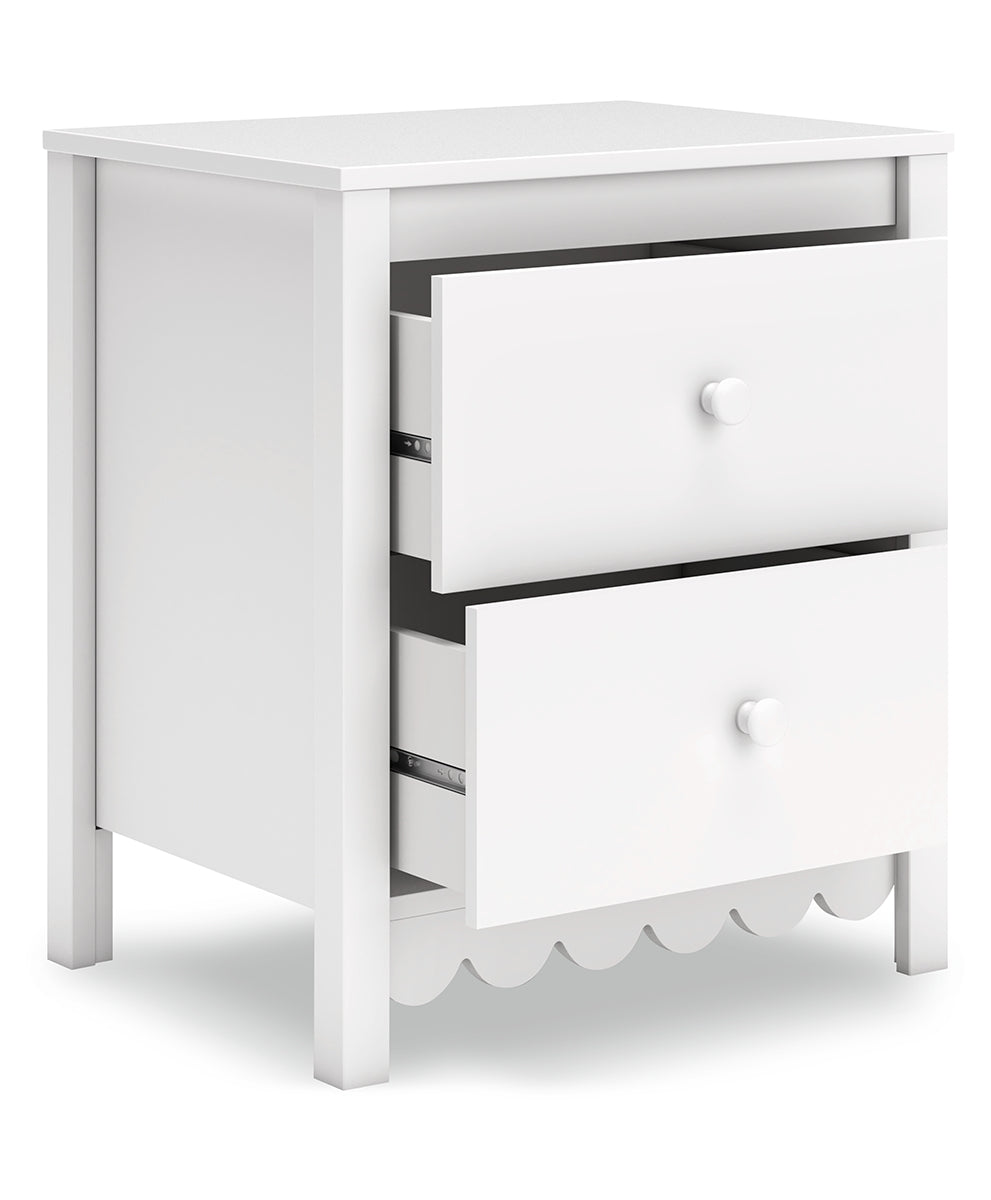 Hallityn Nightstand