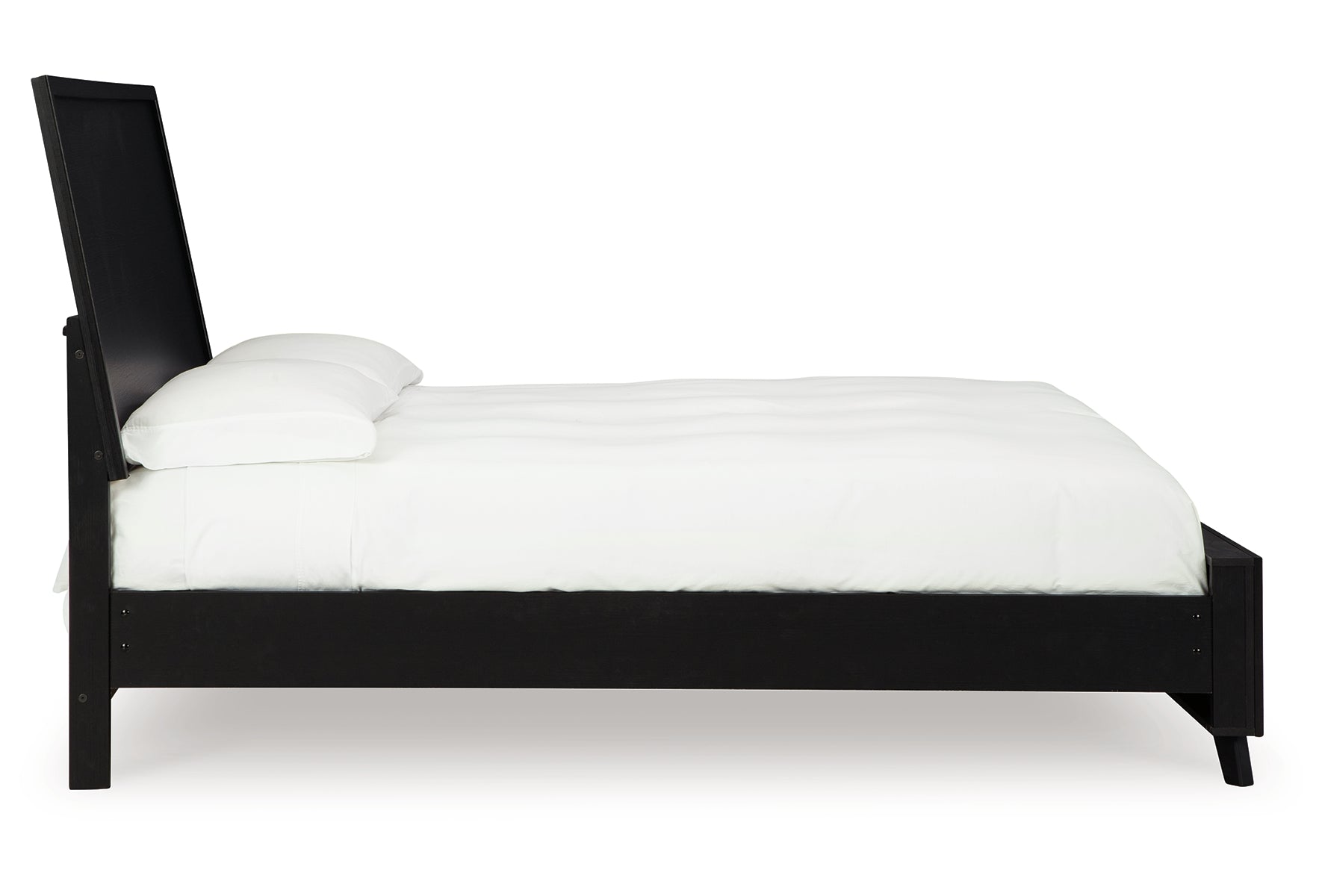 Danziar Queen Panel Bed