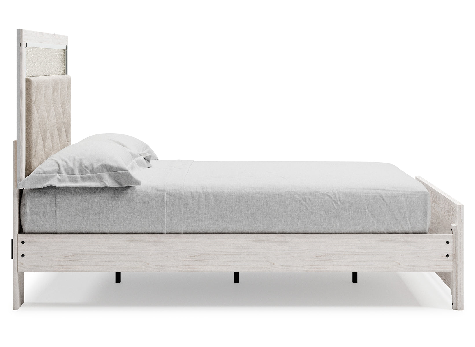 Altyra Queen Panel Bed