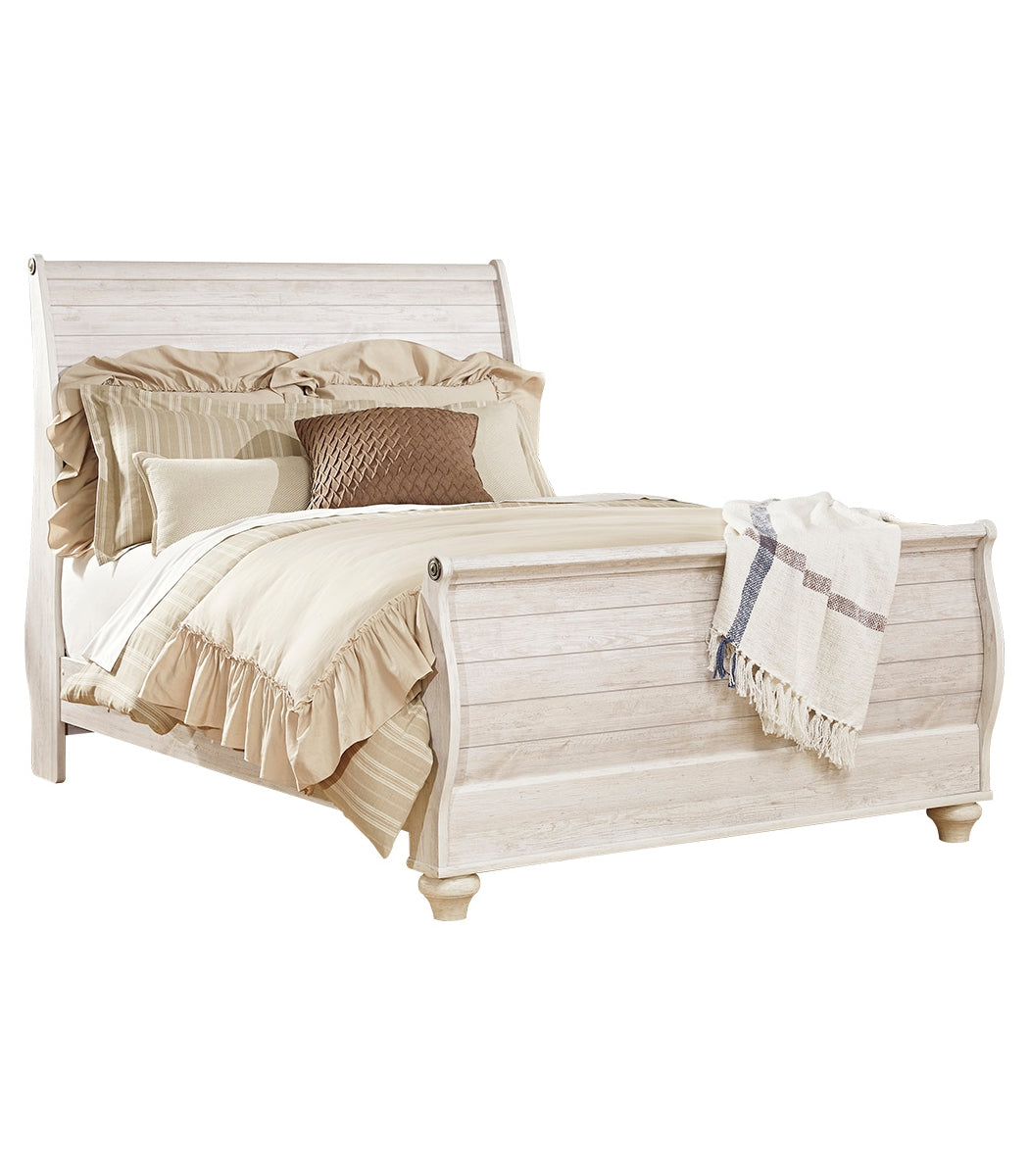 Willowton Queen Sleigh Bed with Dresser