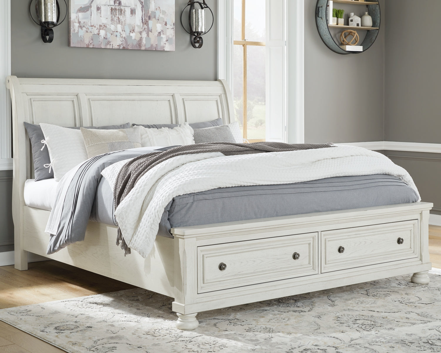 Robbinsdale King Sleigh Bed with Storage with Mirrored Dresser
