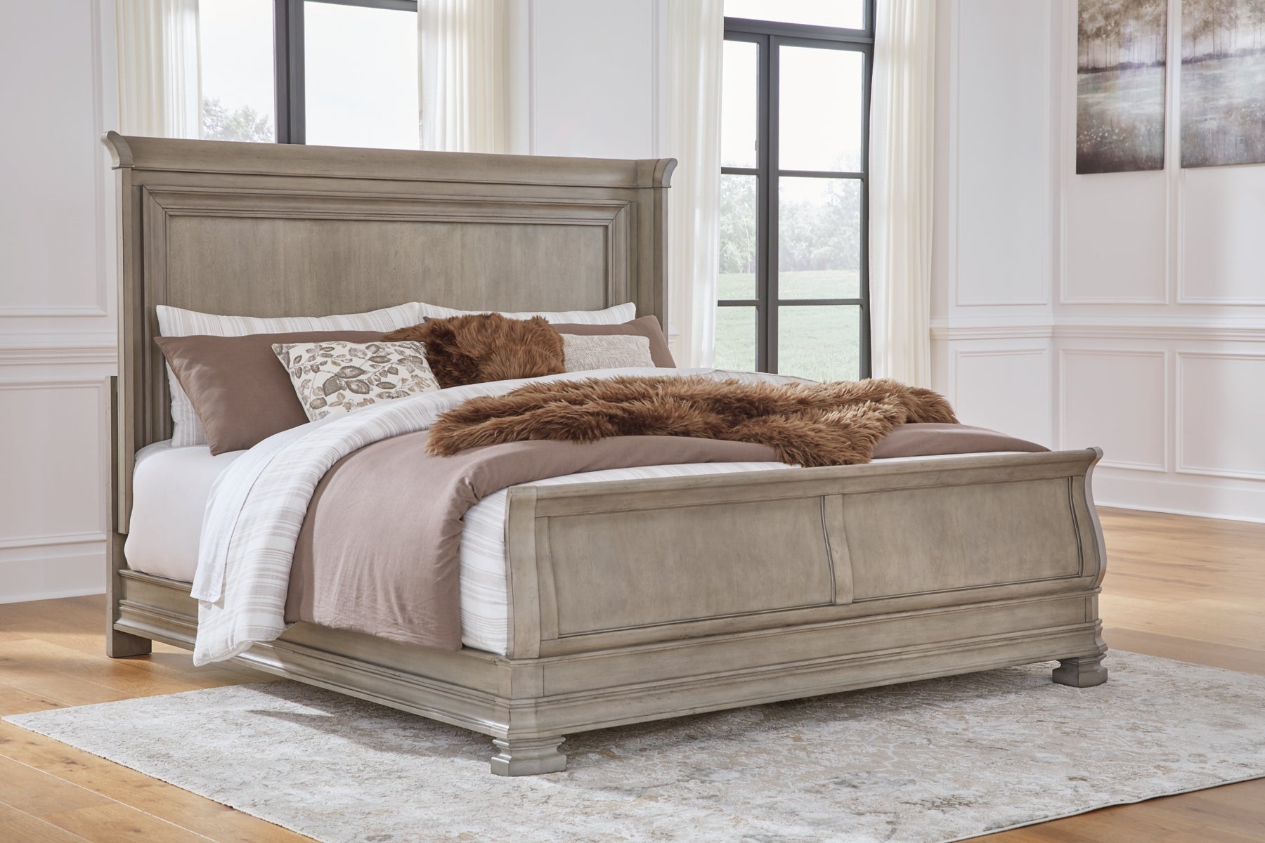 Lexorne Queen Sleigh Bed with Mirrored Dresser and Chest