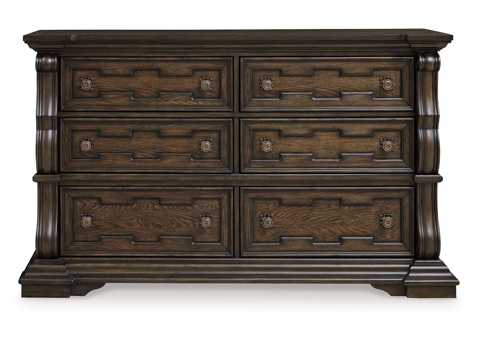 Maylee Dresser